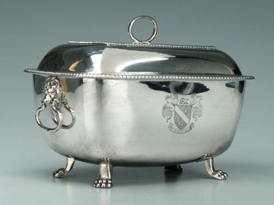 George III English silver tureen  948fd