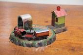 TRAIN AND STATION WIND UP    122d40