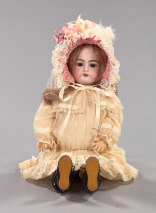 Antique Doll Attributed to Heinrich 2e749