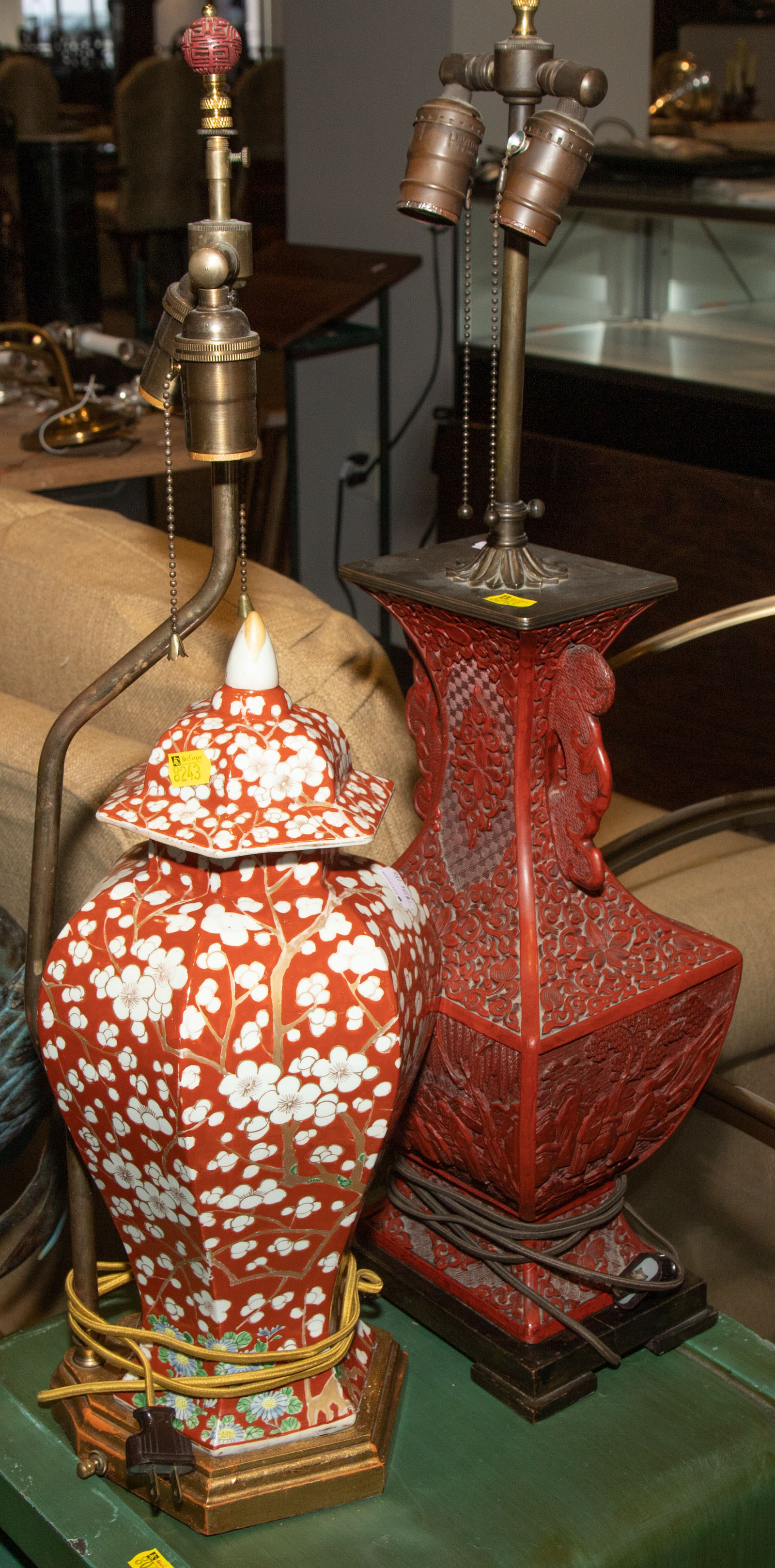 TWO ASIAN VASES MOUNTED AS TABLE 288523
