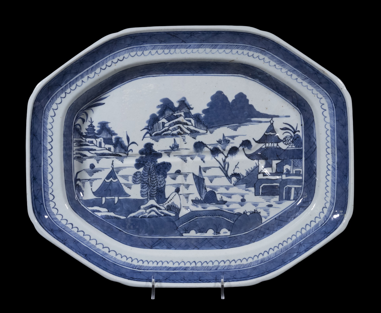 CANTON PLATTER 19th c Chinese 2b3bba