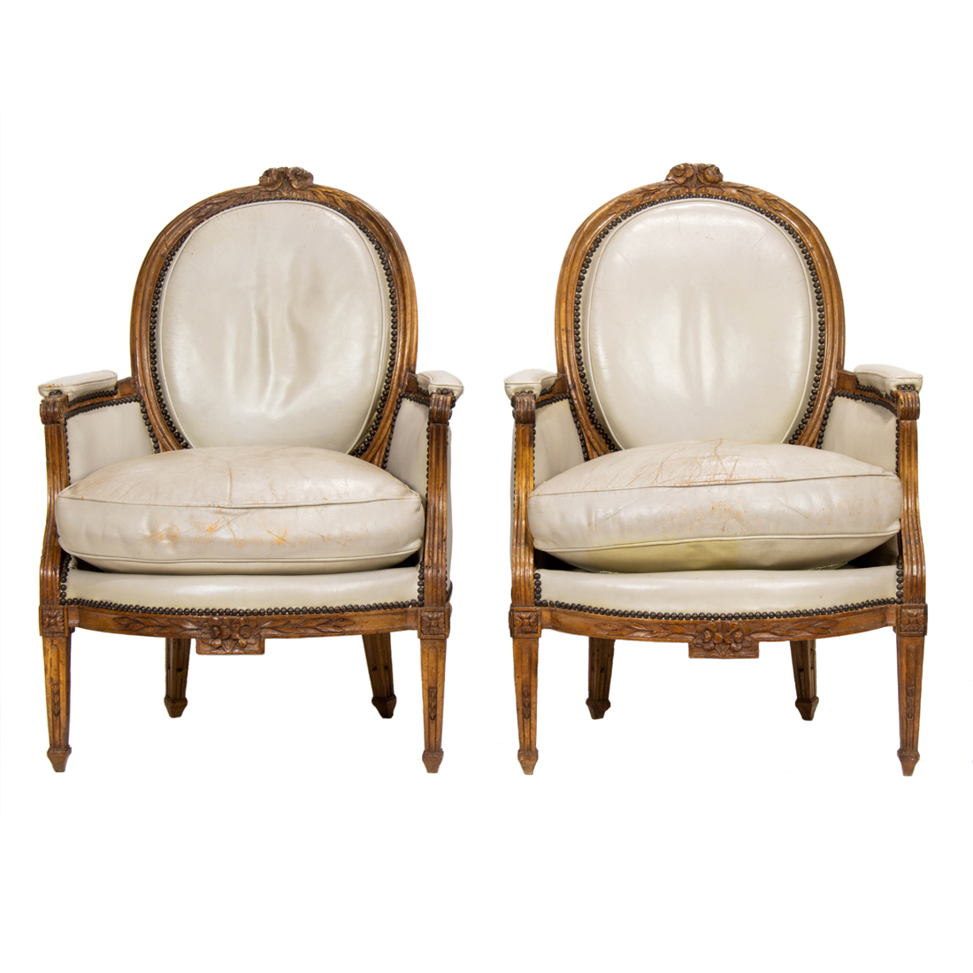 A PAIR OF LOUIS XVI STYLE BERGERES 2d1772