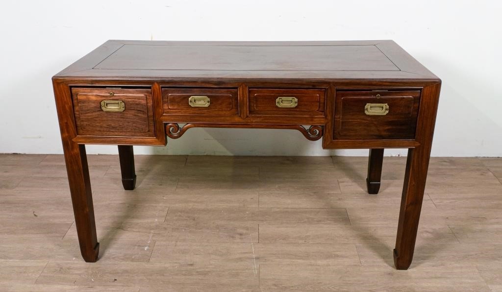 CHINESE CHIPPENDALE STYLE MAHOGANY 2d3f90