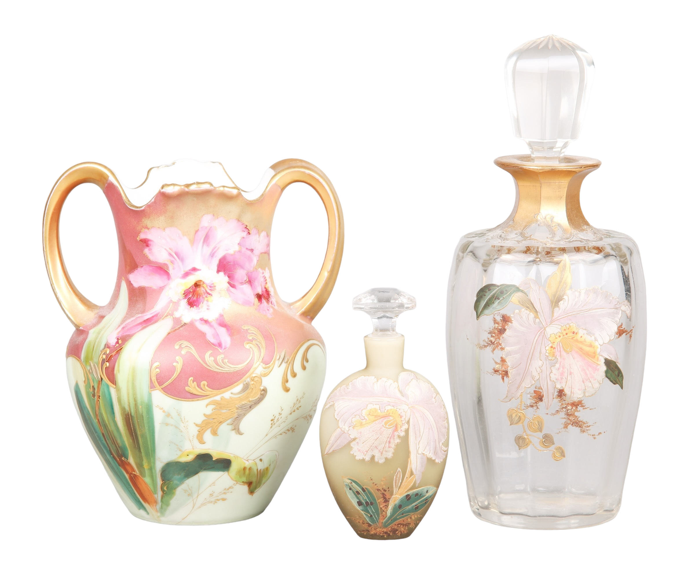 Glass and porcelain scent bottles 2e15ca