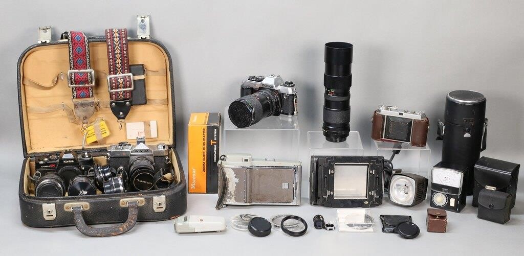 LOT OF CAMERAS LENSES AND ACCESSORIESCameras 2fe874