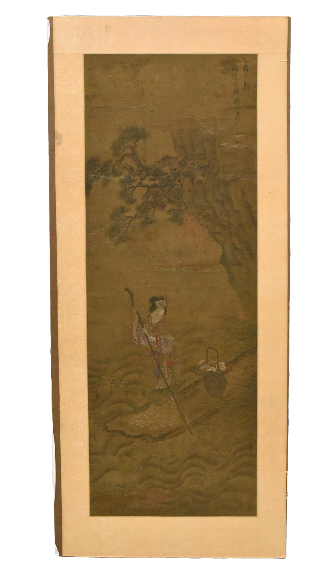 CHINESE PAINTING ON SILK OF LADY 339e9f