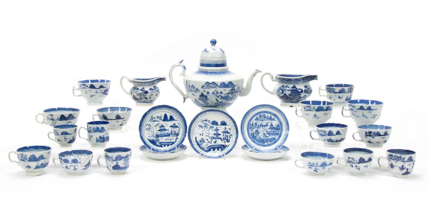 24PC CHINESE EXPORT BLUE WHITE 35e041