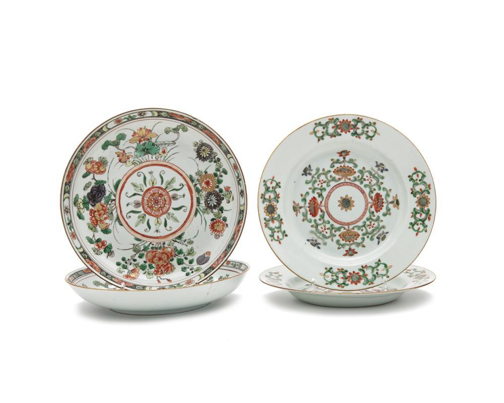PAIR OF CHINESE EXPORT PORCELAIN 367c82