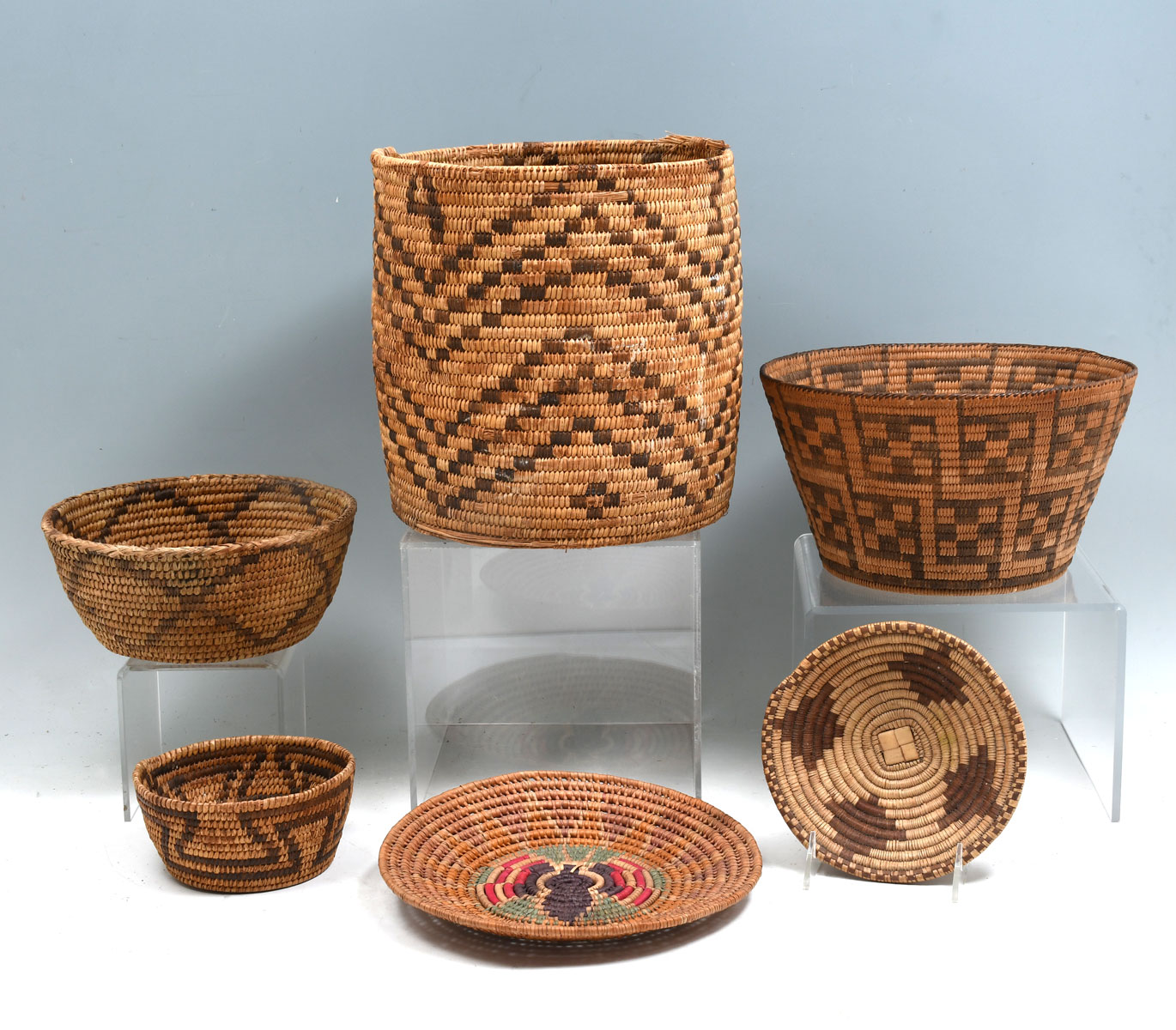 6 WOVEN BASKETS Variety of 4 American 36d0e2