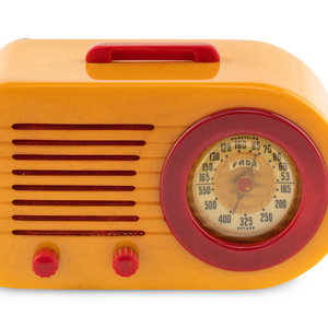 A Fada Bullet 1000 Radio 1945 having 3af9c0