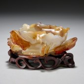 CHINESE CARVED AGATE LOTUS   3b45e0