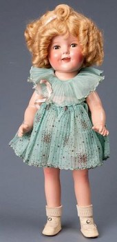 SHIRLEY TEMPLE DOLL IN ORIGINAL