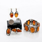 LOT OF NATIVE AMERICAN SILVER AMBER