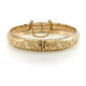 14K YELLOW GOLD ENGRAVED, VICTORIAN