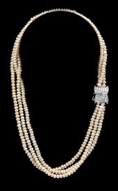 3 STRAND PEARL NECKLACE WITH 18K GOLD