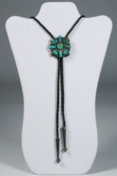 OLD PAWN ZUNI STERLING & TURQUOISE BOLO