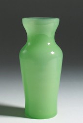 MID-CENTURY ITALIAN MURANO GLASS VASE