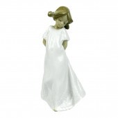 NAO BY LLADRO FIGURINEVintage Nao by