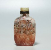 A CHINESE CARVED ROCK CRYSTAL SNUFF
