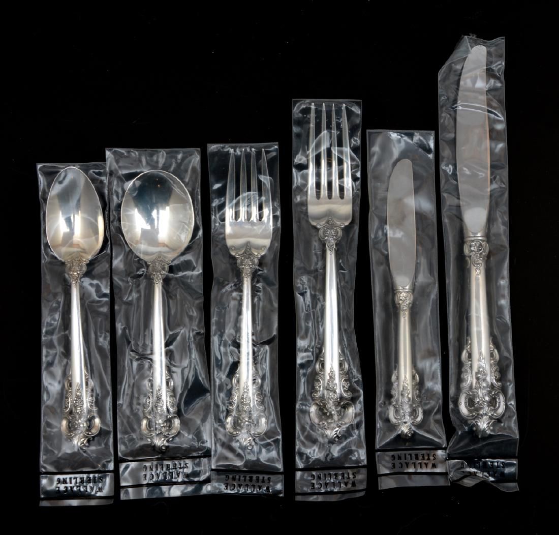 72PC WALLACE GRAND BAROQUE STERLING 3d143f