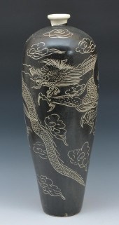LARGE CIZHOU WARE CARVED DRAGON MEIPING