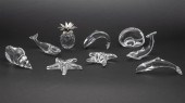 9 GLASS ANIMALS, SHELLS AND FRUIT INCLUDING