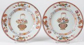 PAIR OF CHINESE EXPORT PORCELAIN PLATES,