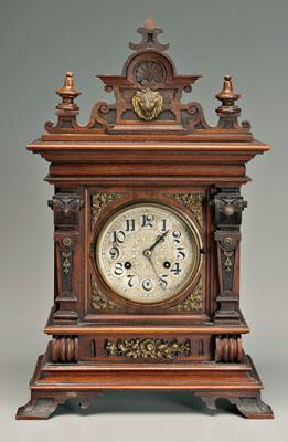 Renaissance Revival shelf clock  90b40
