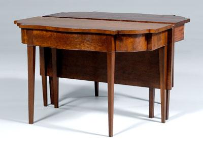 Kentucky Federal dining table, cherry, in