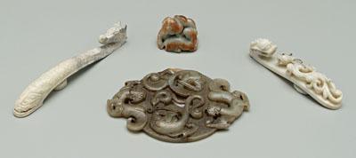 Four Chinese hardstone carvings  92371