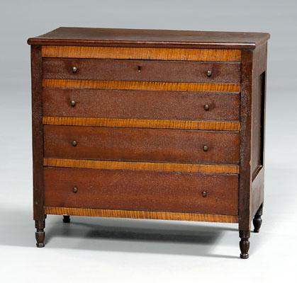 Tennessee Federal child size chest  9210b