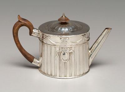 George III English silver teapot  92f19