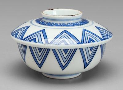 Japanese lidded bowl blue and 93614