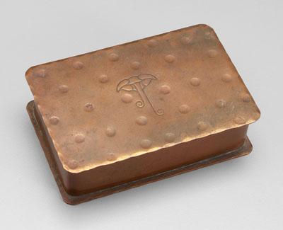Roycroft hammered copper box, lid with floral