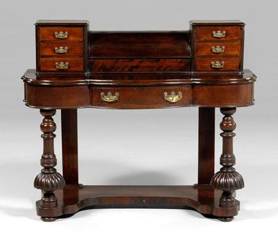 Classical lady s writing desk  93dcc