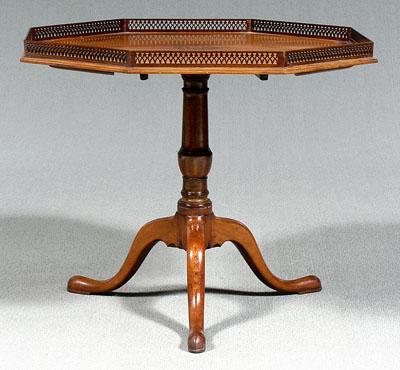 George III inlaid mahogany tea table, octagonal
