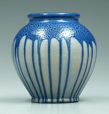 Auman Masten salt glaze vase controlled 949d2