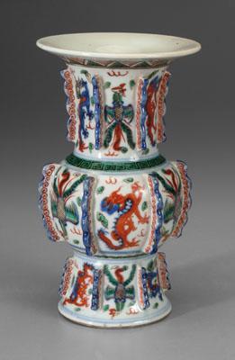 Chinese wucai yenyen vase, each
