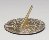 Brass sundial heavy circular plate 95235