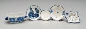 Five pieces blue and white ware  95250
