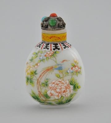 A Peking Glass Enameled Snuff Bottle b6689