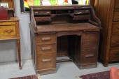 ROLL TOP DESK.  American  early 20th