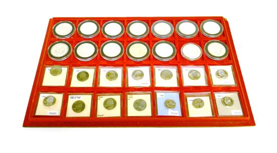 COINS Tray of 28 Coins Includes 10c3e6