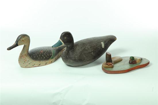 TWO DECOYS AND DIORAMA American 10a7b7