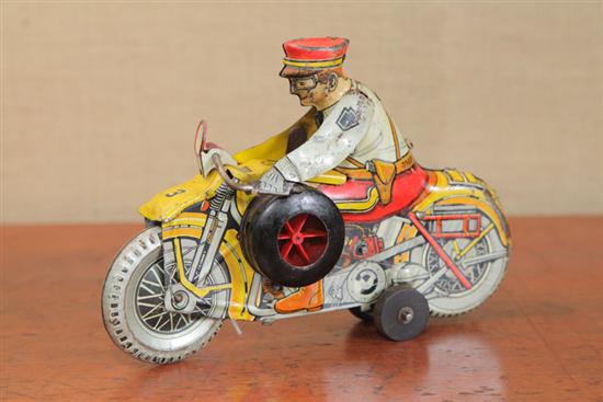 TIN WIND UP TOY A lithographed 10e44a