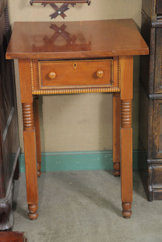 ONE DRAWER STAND Cherry with sausage 10e5c2