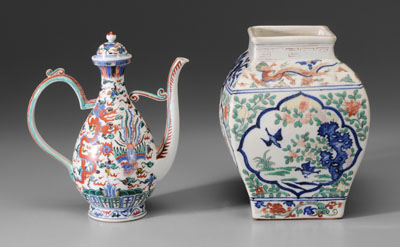 Two Pieces Wucai Porcelain Chinese  111166