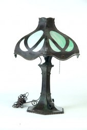 BRADLEY & HUBBARD TABLE LAMP.  American