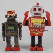 Lot of 2: Tin Robot Toys. 
Description