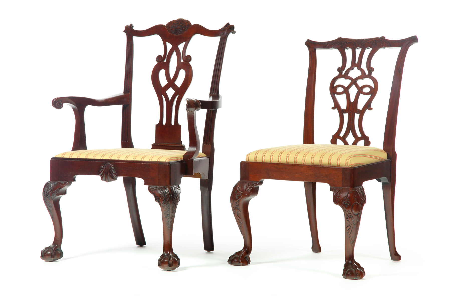 EIGHT CHIPPENDALE STYLE CHAIRS  113773